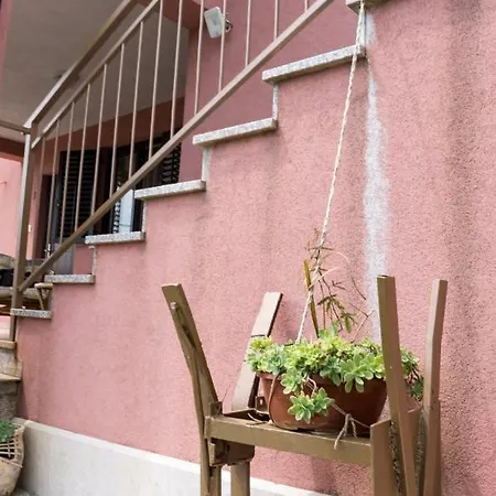 Martina Guest house